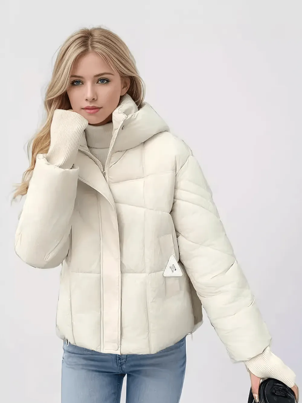 Chic Quilted Jacket with Hood and Ribbed Cuffs - SF2304