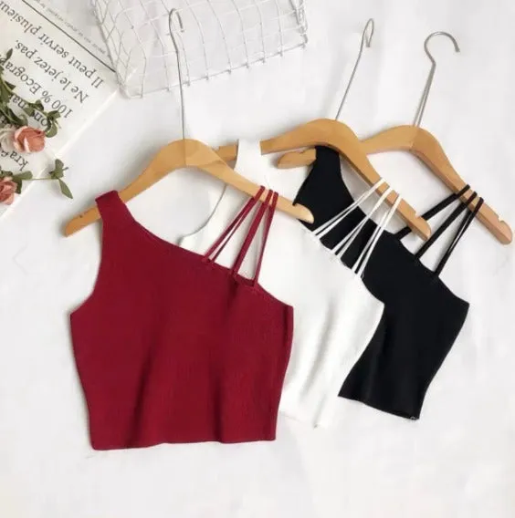 TRIPLE STRAPS CROP TOP