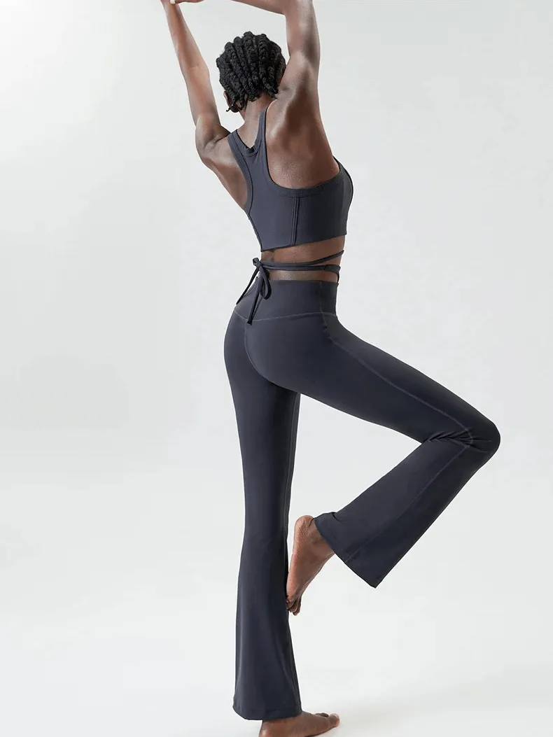 Women's Sleek Athletic Yoga Pants and Top Set - SF2085